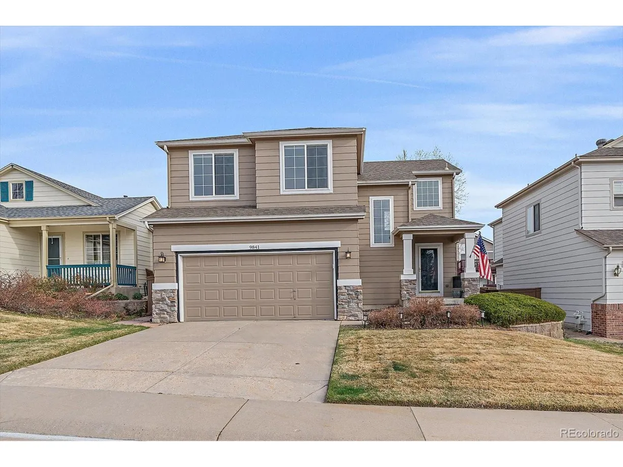 Denver Real Estate | View Sydney Ln | 3 Beds, 3 Baths