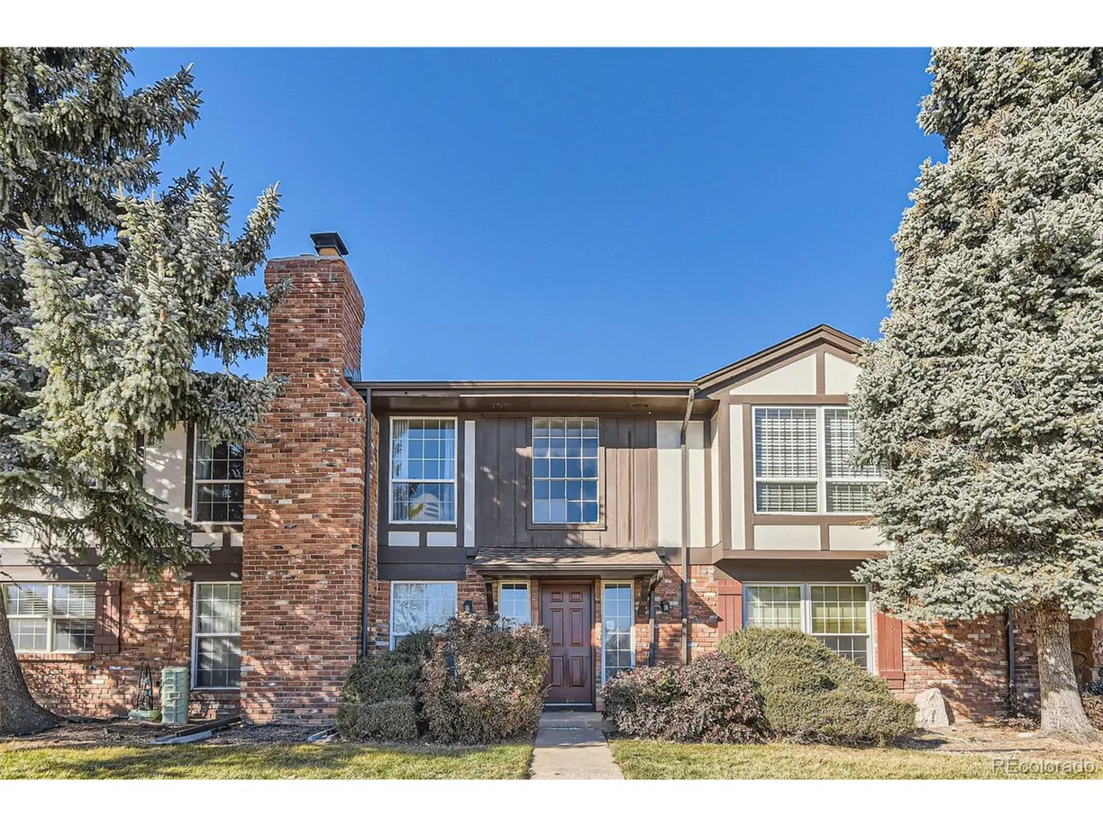 Denver Real Estate | View Monaco St, 209 | 2 Beds, 2 Baths