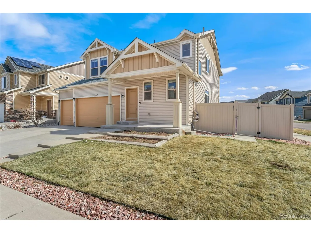 Denver Real Estate | View 55th Ave | 4 Beds, 2 Baths