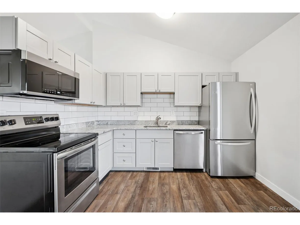 Denver Real Estate | View Albion Way | Listing