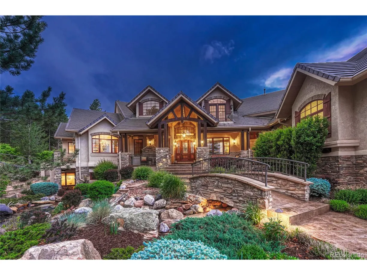 Denver Real Estate | View Winding Oaks Dr | 4 Beds, 5 Baths