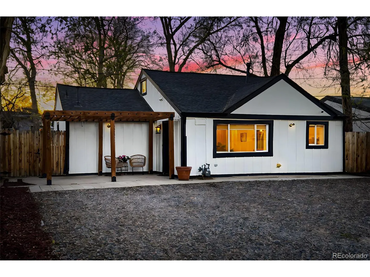 Denver Real Estate | View Ingalls St | 3 Beds, 2 Baths