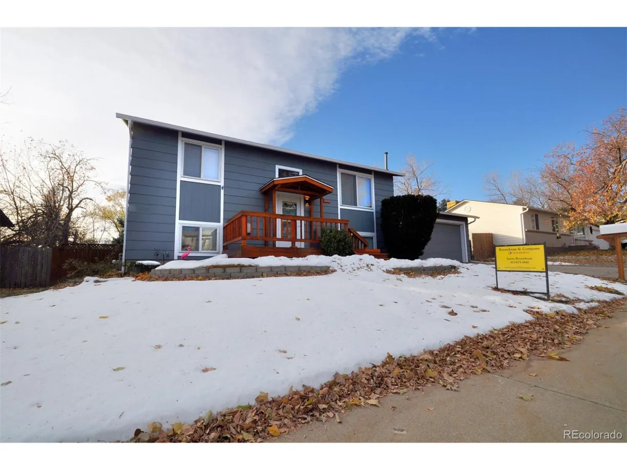 Denver Real Estate | View Hawaii Ave | 4 Beds, 2 Baths