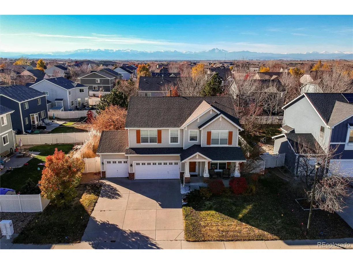 Denver Real Estate | View  | 4 Beds, 2 Baths