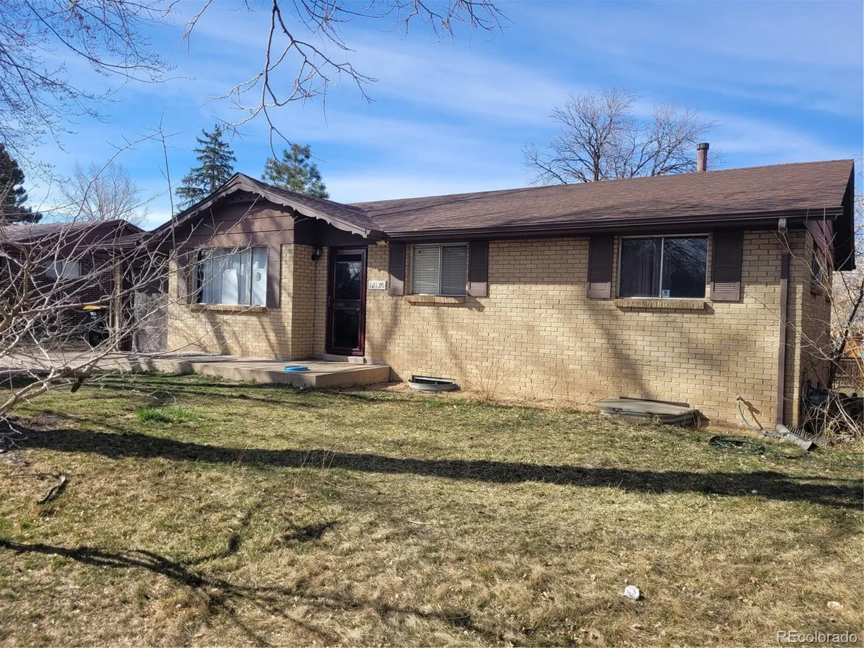Denver Real Estate | View  | 4 Beds, 1 Bath