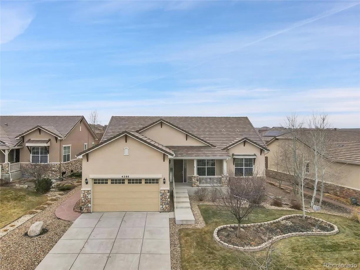 Denver Real Estate | View Crystal Dr | 3 Beds, 3 Baths