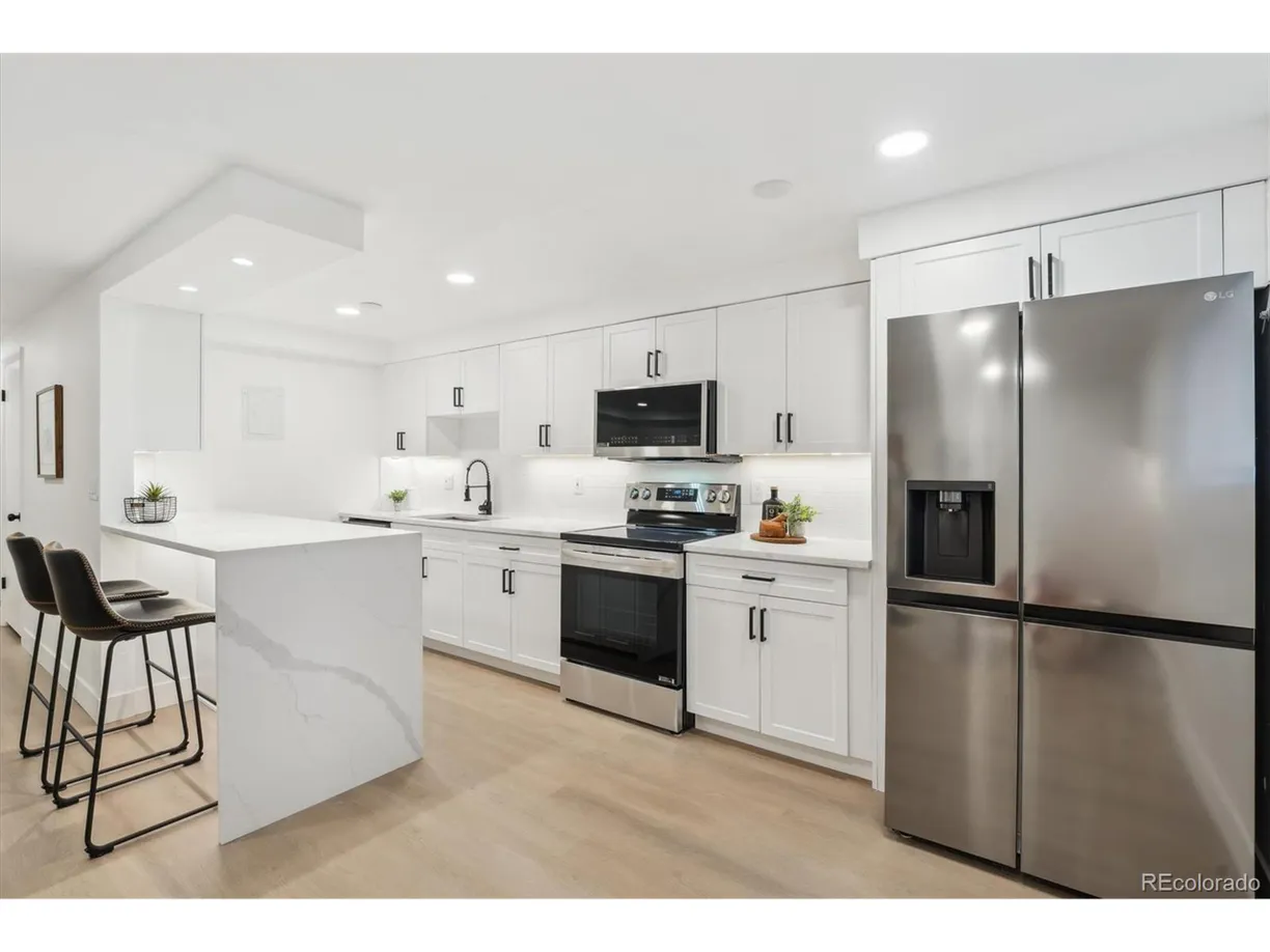 Denver Real Estate | View Pennsylvania St, 102 | 2 Beds, 1 Bath