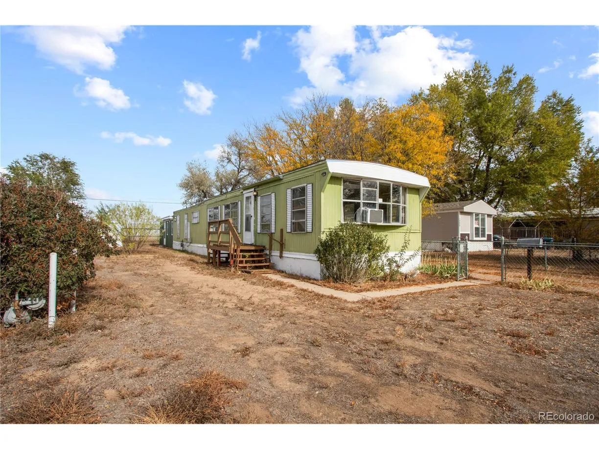 Denver Real Estate | View  | 3 Beds, 2 Baths