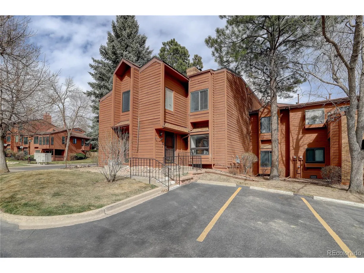 Denver Real Estate | View Daybreak Cir | Listing