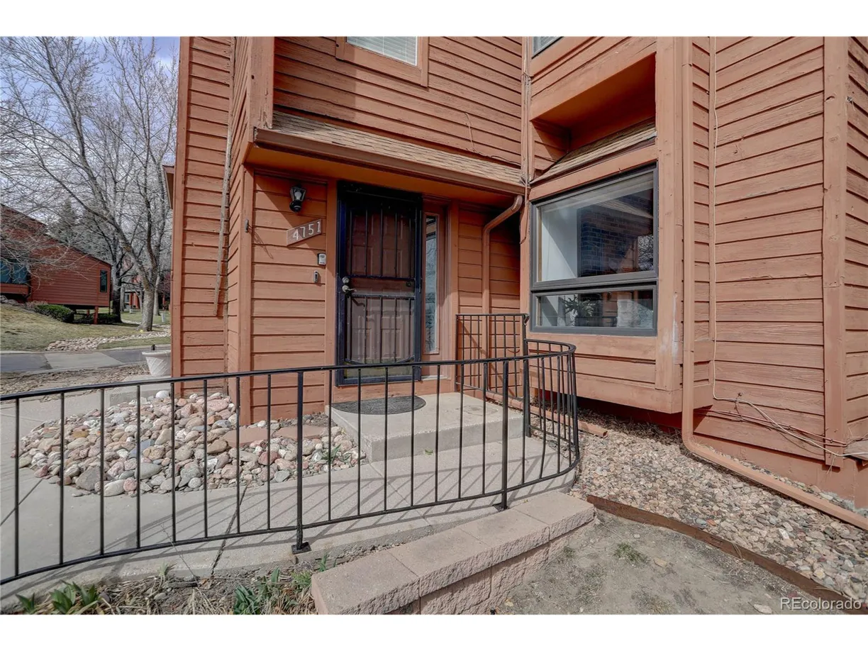 Denver Real Estate | View Daybreak Cir | Listing