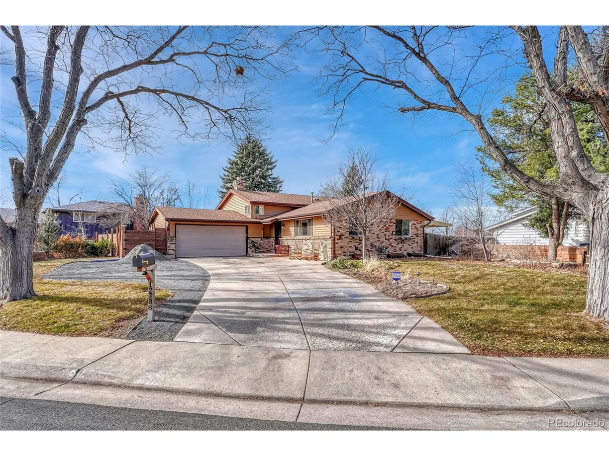 Denver Real Estate | View Exposition Dr | 4 Beds, 3 Baths