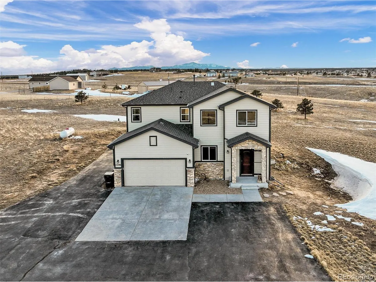 Denver Real Estate | View Woodlake Rd | Listing