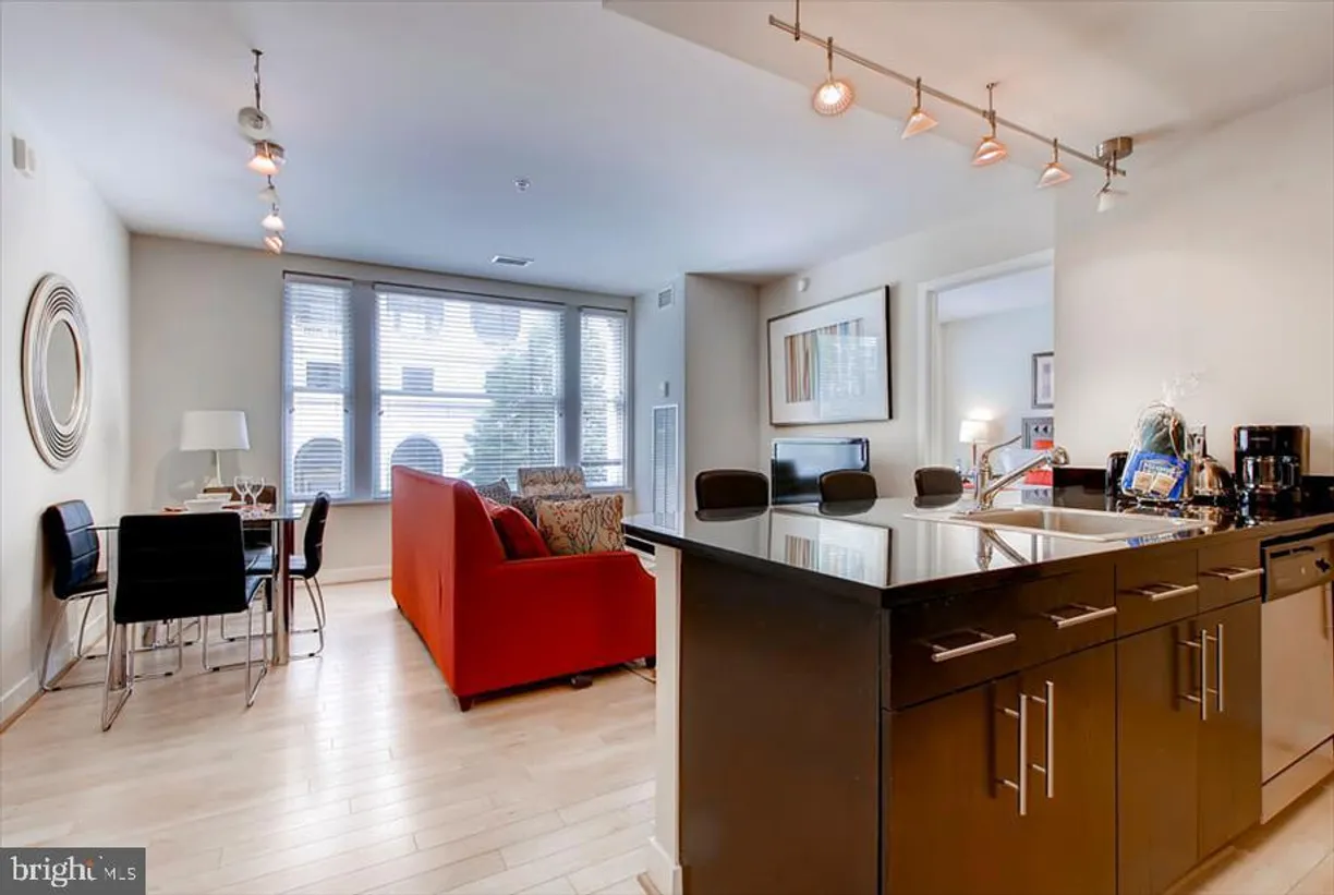 Washington Metro Area Real Estate | View 733 15th St Nw, (2 Bedroom Option) | Listing