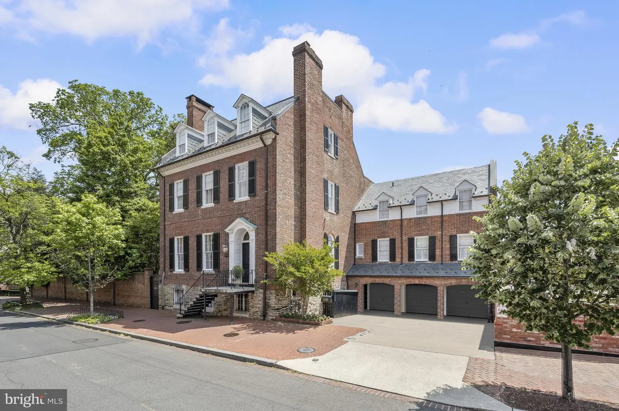 Washington Metro Area Real Estate | View 3508 Prospect St Nw | 8 Beds, 6 Baths