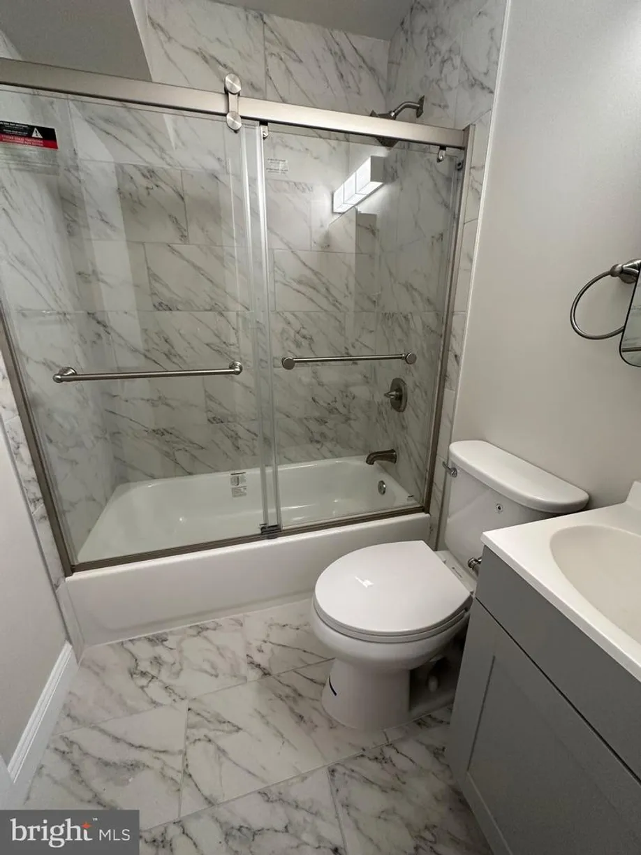 Washington Metro Area Real Estate | View 1009 S St Nw, b | Listing