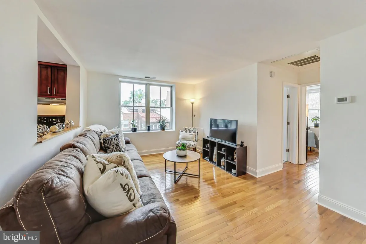 Washington Metro Area Real Estate | View 1451 Park Rd Nw, 303 | 1 Bed, 1 Bath