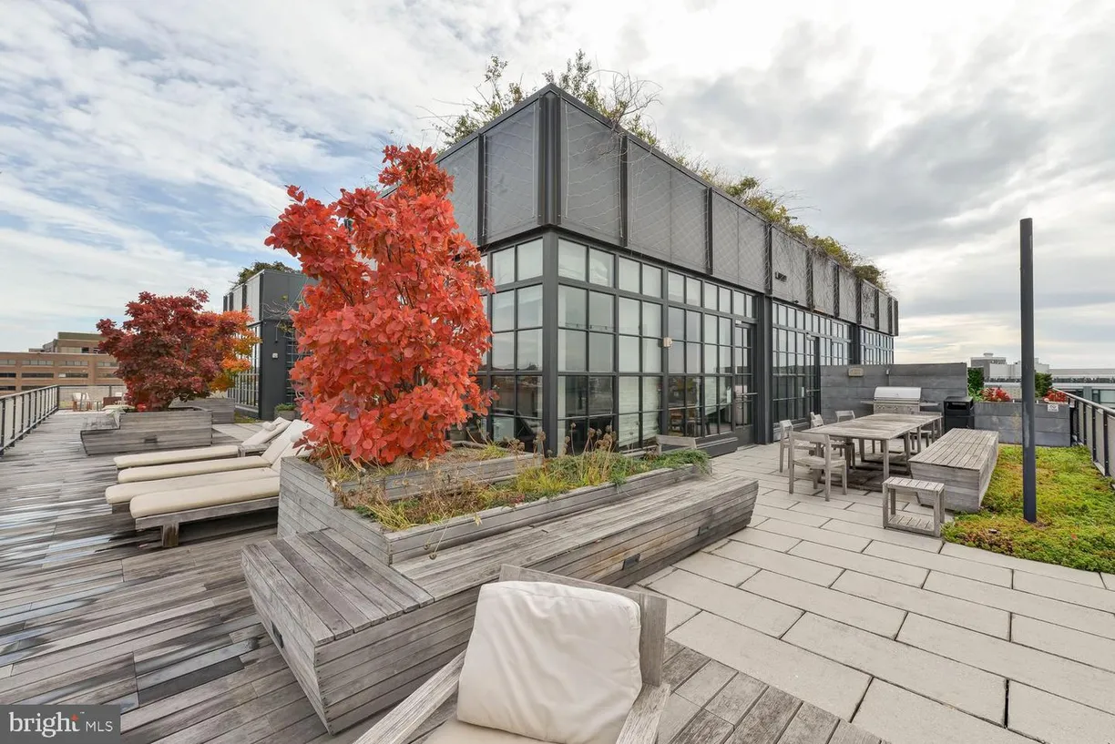 Washington Metro Area Real Estate | View 2030 8th St Nw, 312 | 1 Bed, 1 Bath