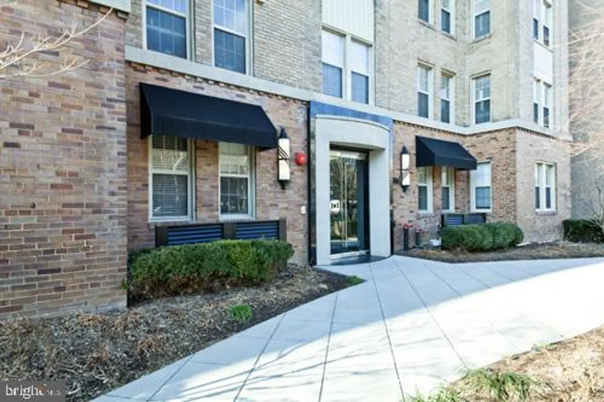 Washington Metro Area Real Estate | View 1314 Massachusetts Ave Nw, 805 | 1 Bed, 1 Bath