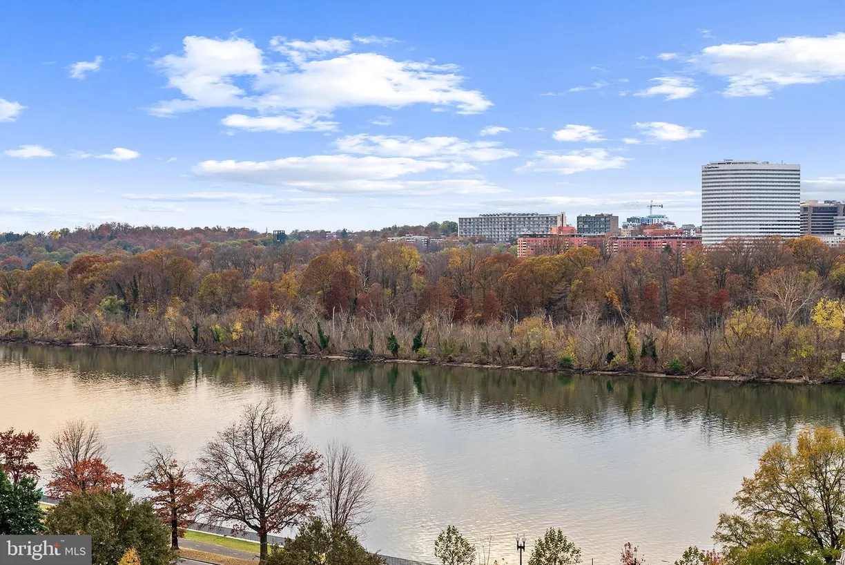 Washington Metro Area Real Estate | View 2510 Virginia Ave Nw, 1104-n | 3 Beds, 3 Baths