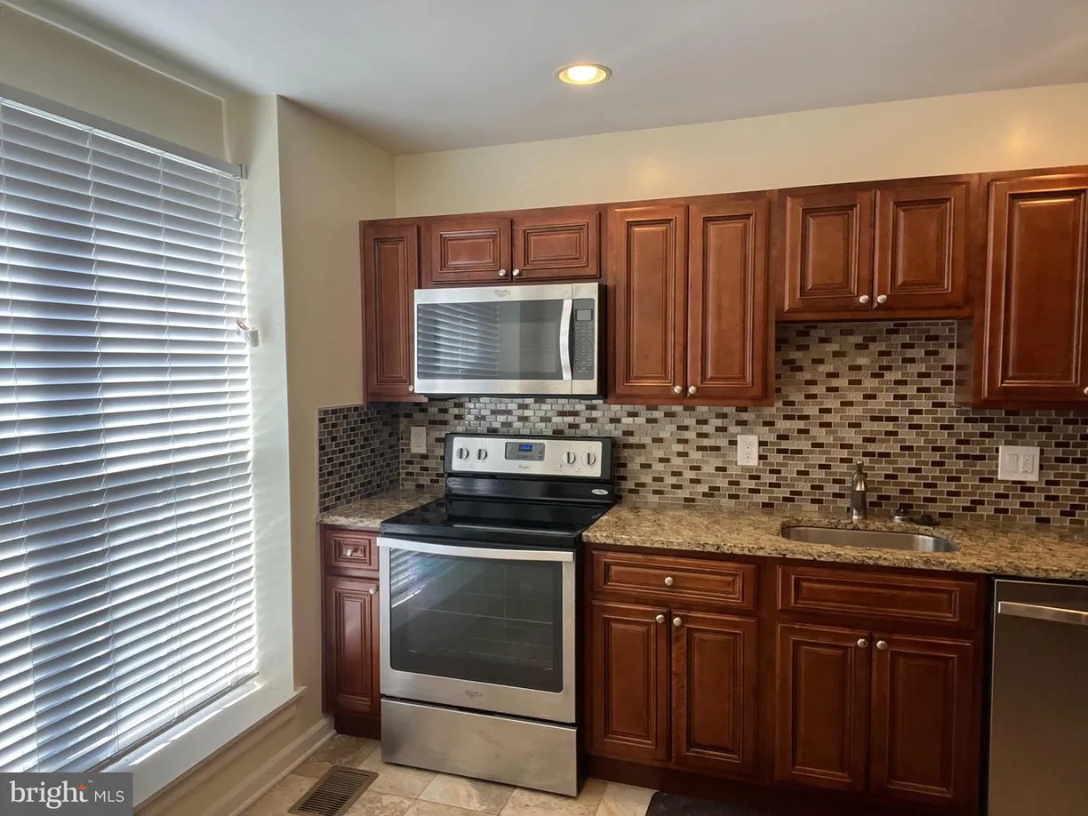 Washington Metro Area Real Estate | View 2232 Ridge Pl Se | Listing