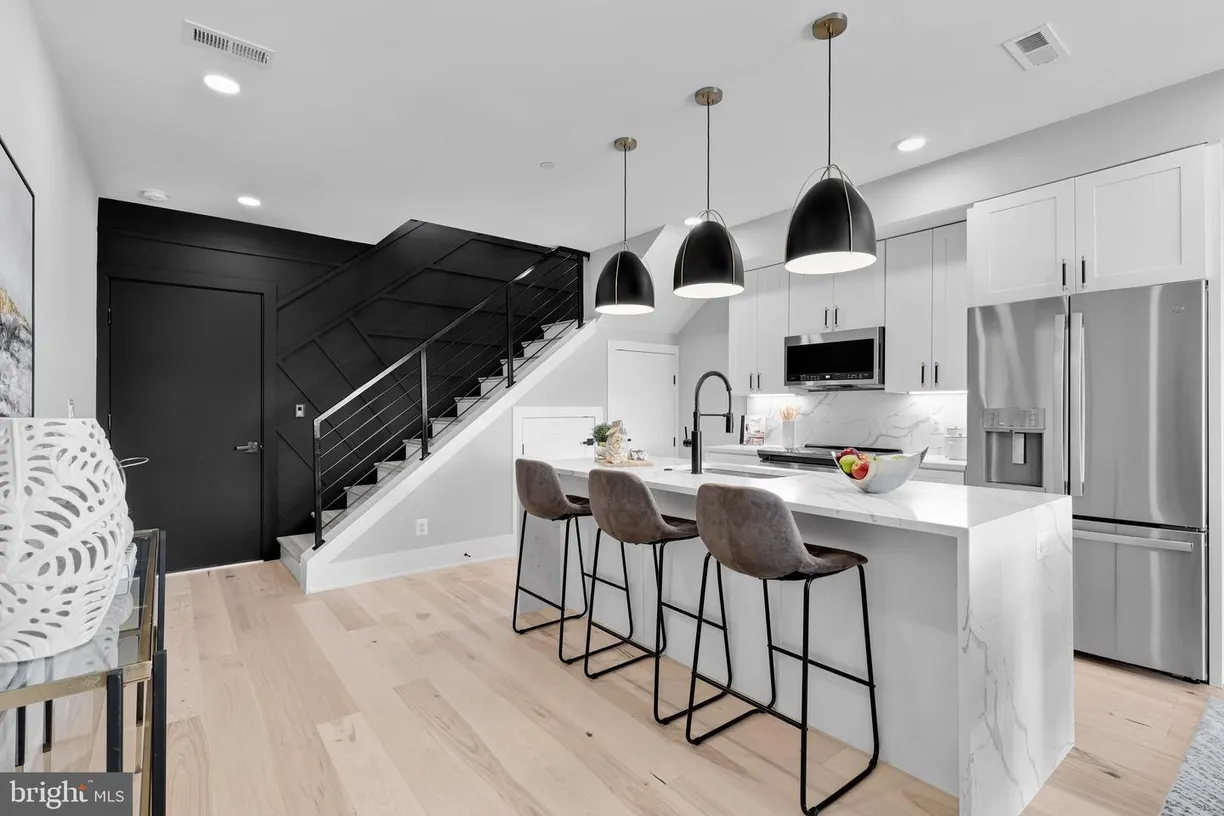 Washington Metro Area Real Estate | View 4014 Georgia Ave Nw, 401 | 2 Beds, 2 Baths