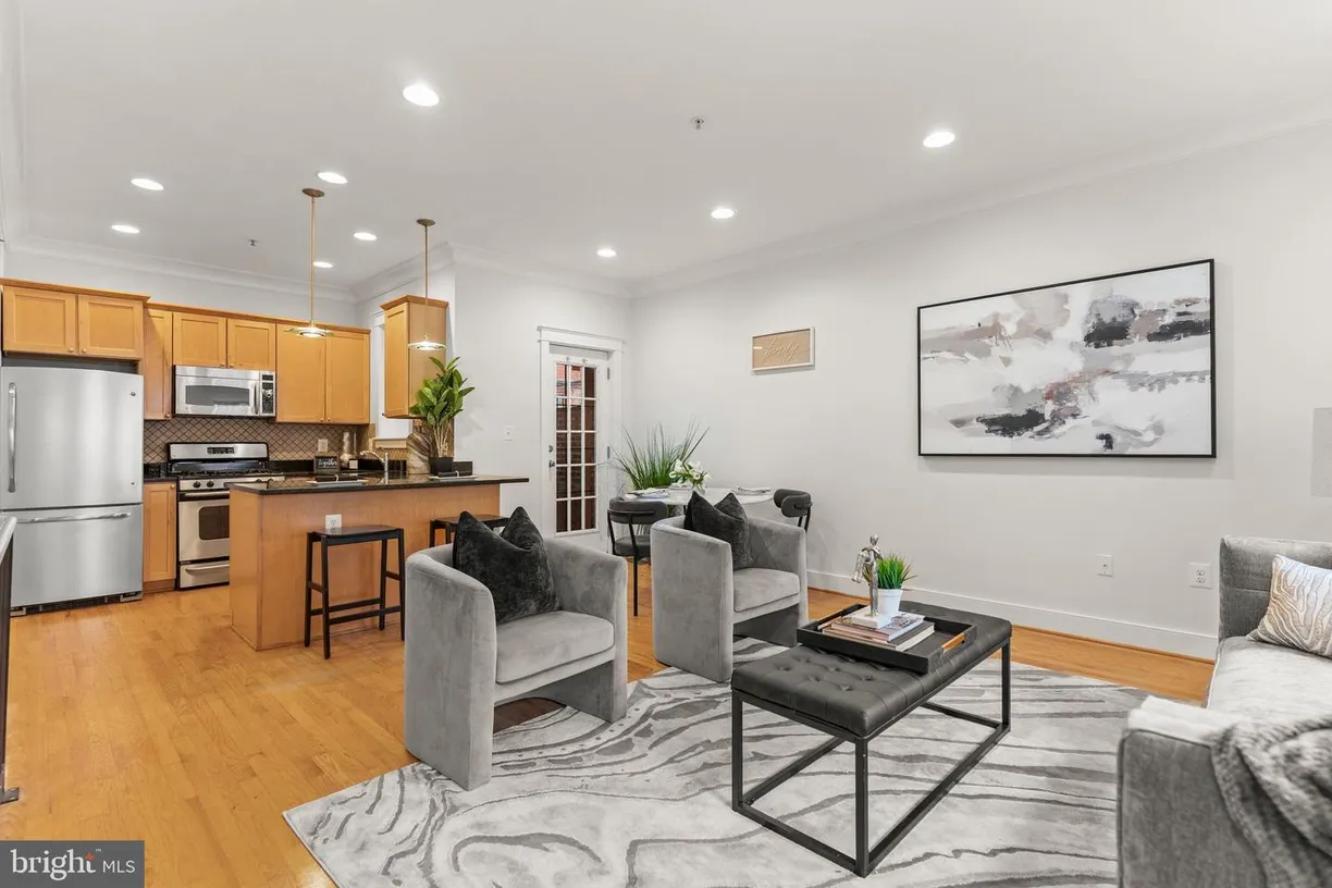 Washington Metro Area Real Estate | View 1408 10th St Nw, 102 | 2 Beds, 2 Baths