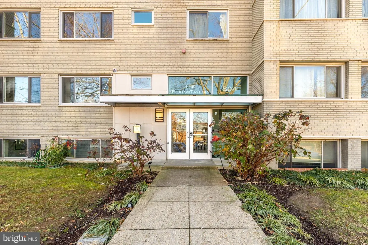 Washington Metro Area Real Estate | View 804 Taylor St Nw, 402 | 1 Bed, 1 Bath