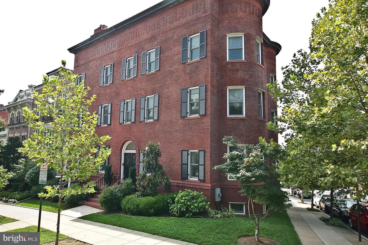 Washington Metro Area Real Estate | View 2138 Bancroft Pl Nw | 5 Beds