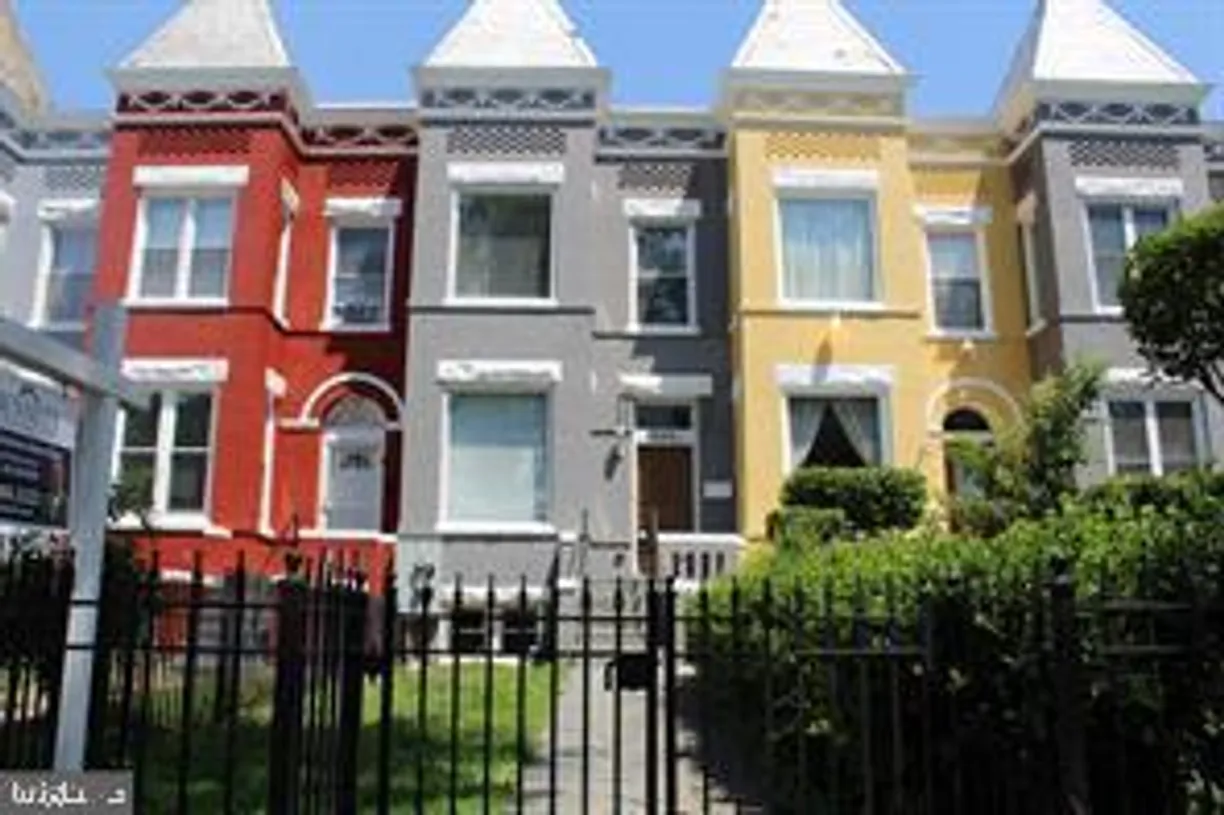 Washington Metro Area Real Estate | View 1006 K St Ne, b | 1 Bed