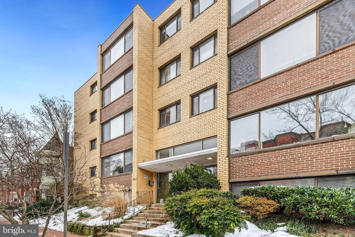 Washington Metro Area Real Estate | View 305 C St Ne, 201