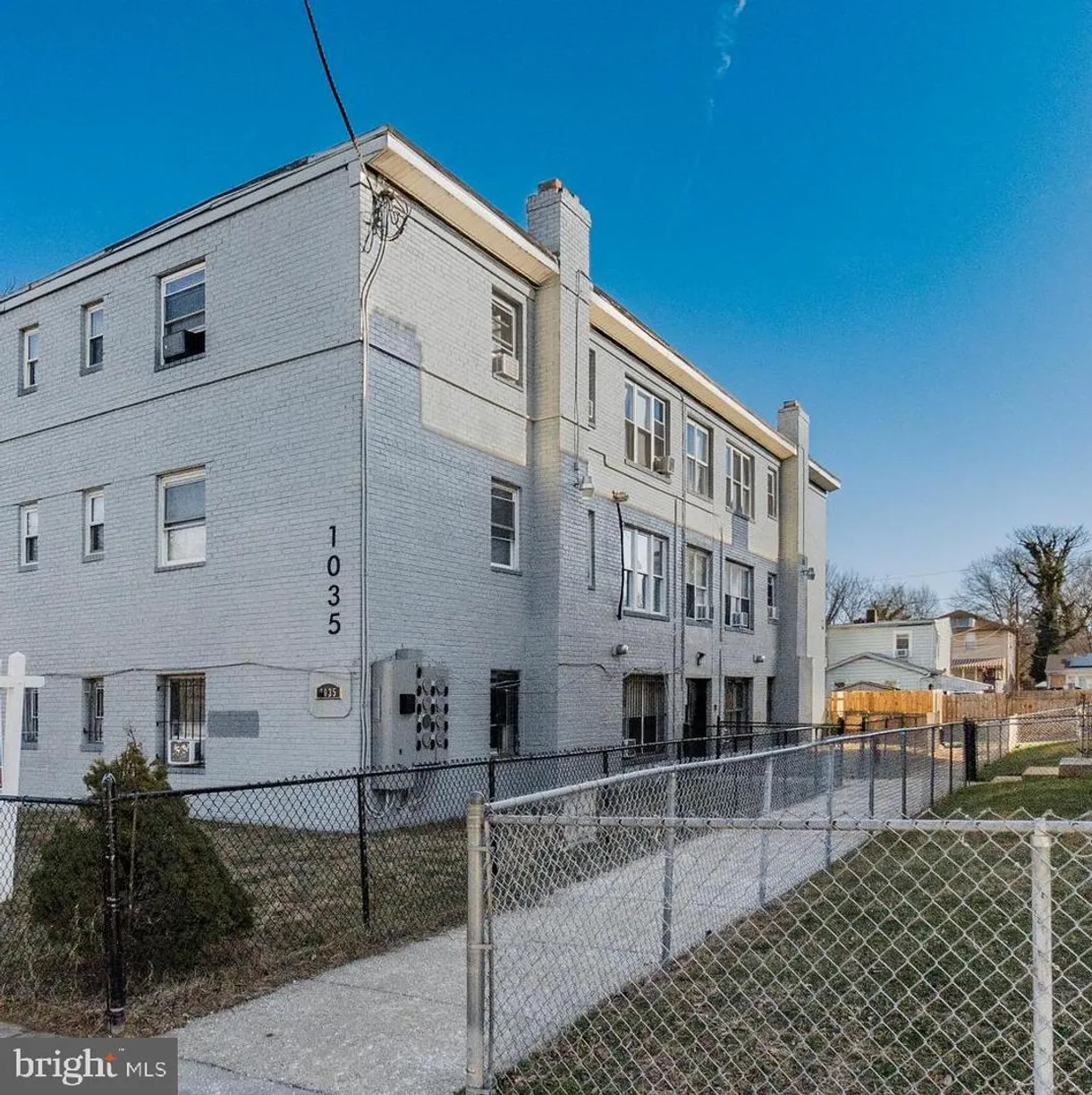 Washington Metro Area Real Estate | View 1035 48th St Ne, 4 | 3 Beds