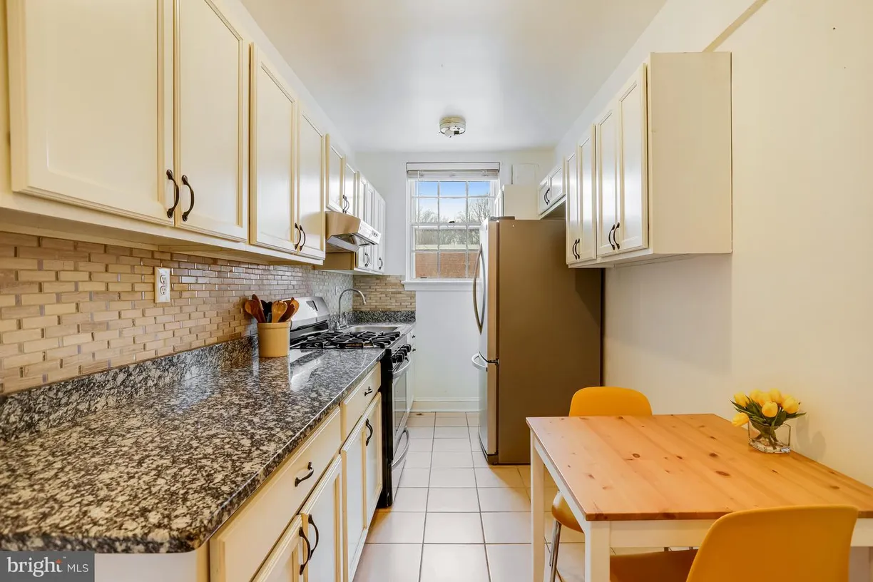 Washington Metro Area Real Estate | View 1446 Tuckerman St Nw, 307 | Listing
