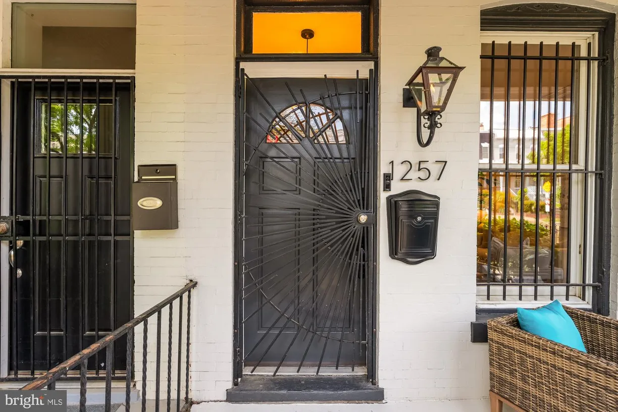 Washington Metro Area Real Estate | View 1257 Morse St Ne | Listing