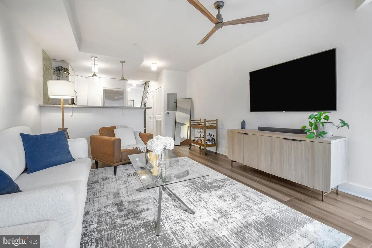Washington Metro Area Real Estate | View 1209 13th St Nw, 802 | Listing