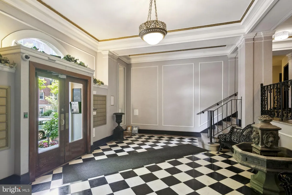 Washington Metro Area Real Estate | View 1615 Kenyon St Nw, 52 | Listing