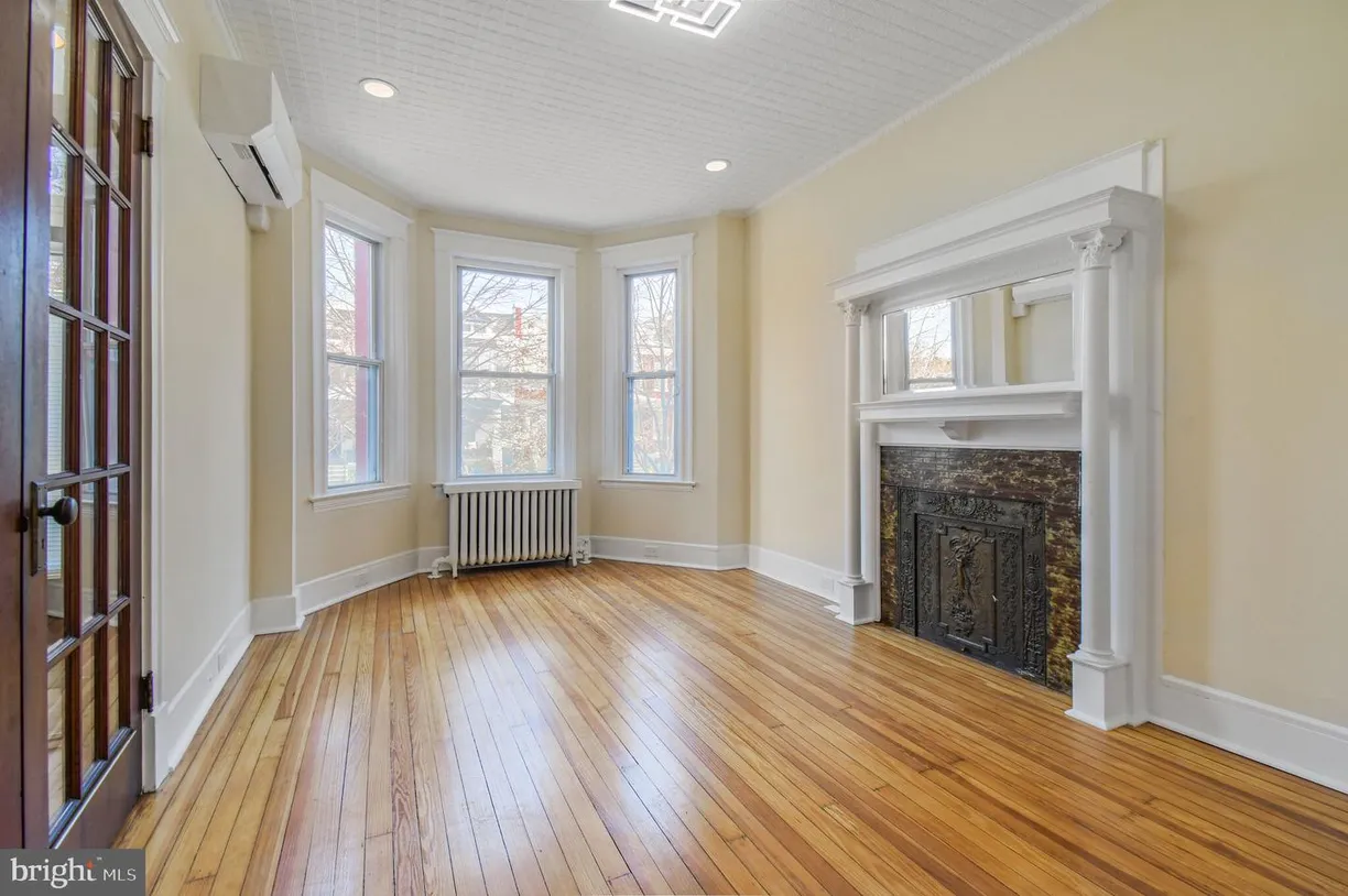 Washington Metro Area Real Estate | View 636 5th St Ne | Listing