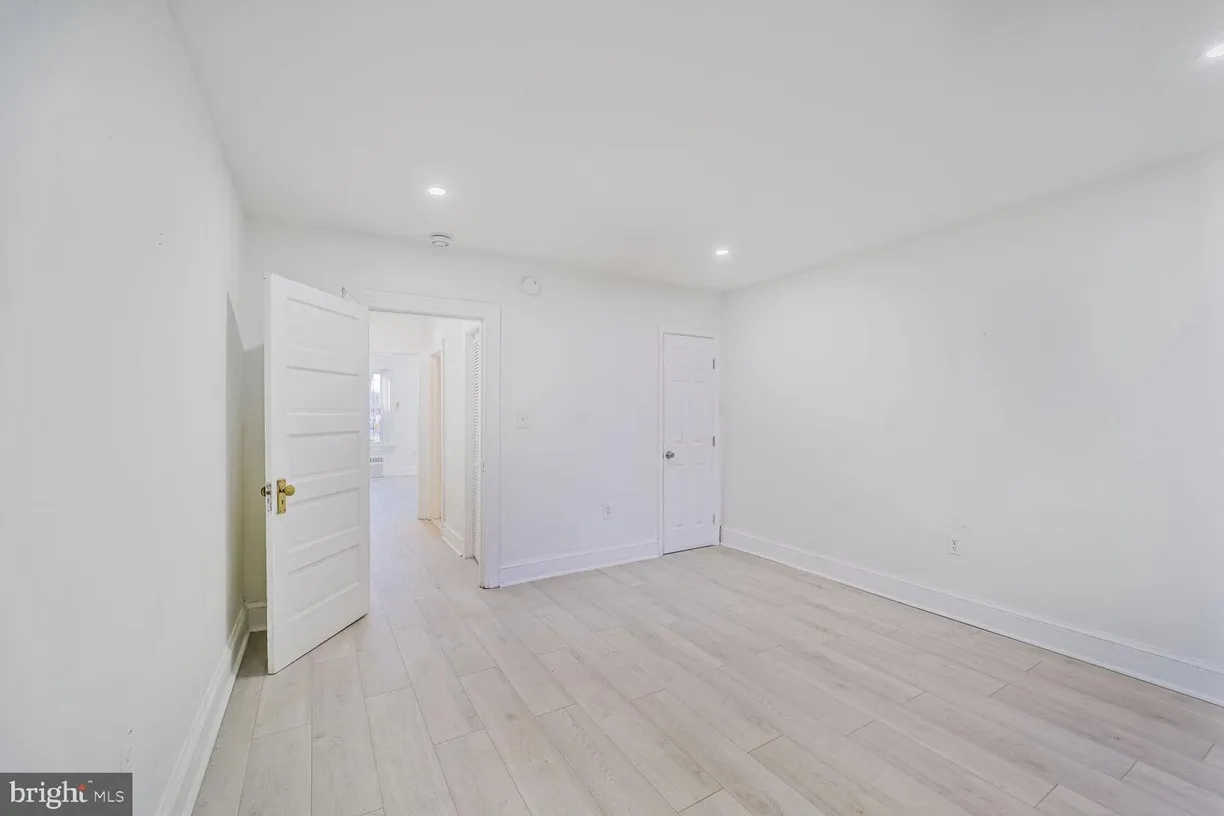 Washington Metro Area Real Estate | View 1430 A St Se, 1 | Listing