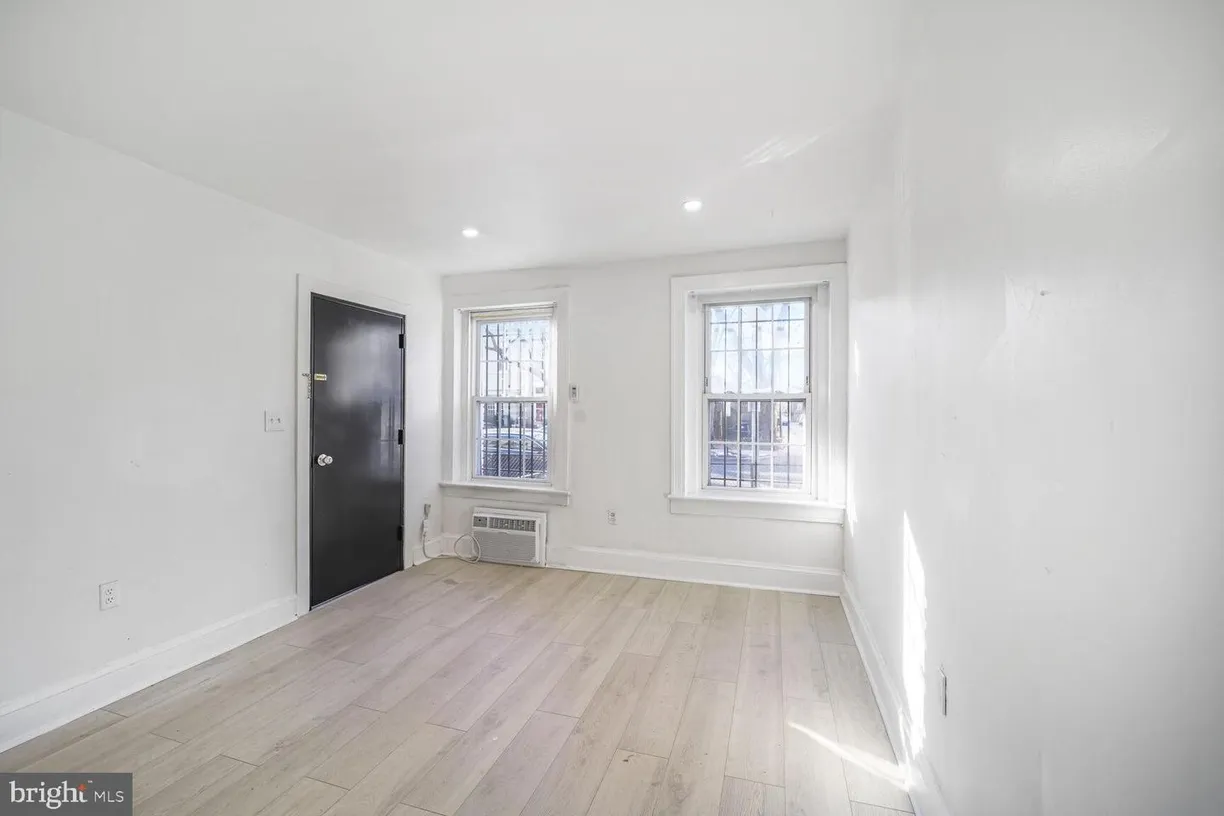 Washington Metro Area Real Estate | View 1430 A St Se, 1 | Listing