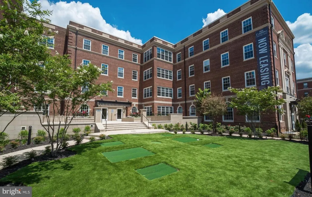 Washington Metro Area Real Estate | View 700 Constitution Ave Ne, 130 | 1 Bed