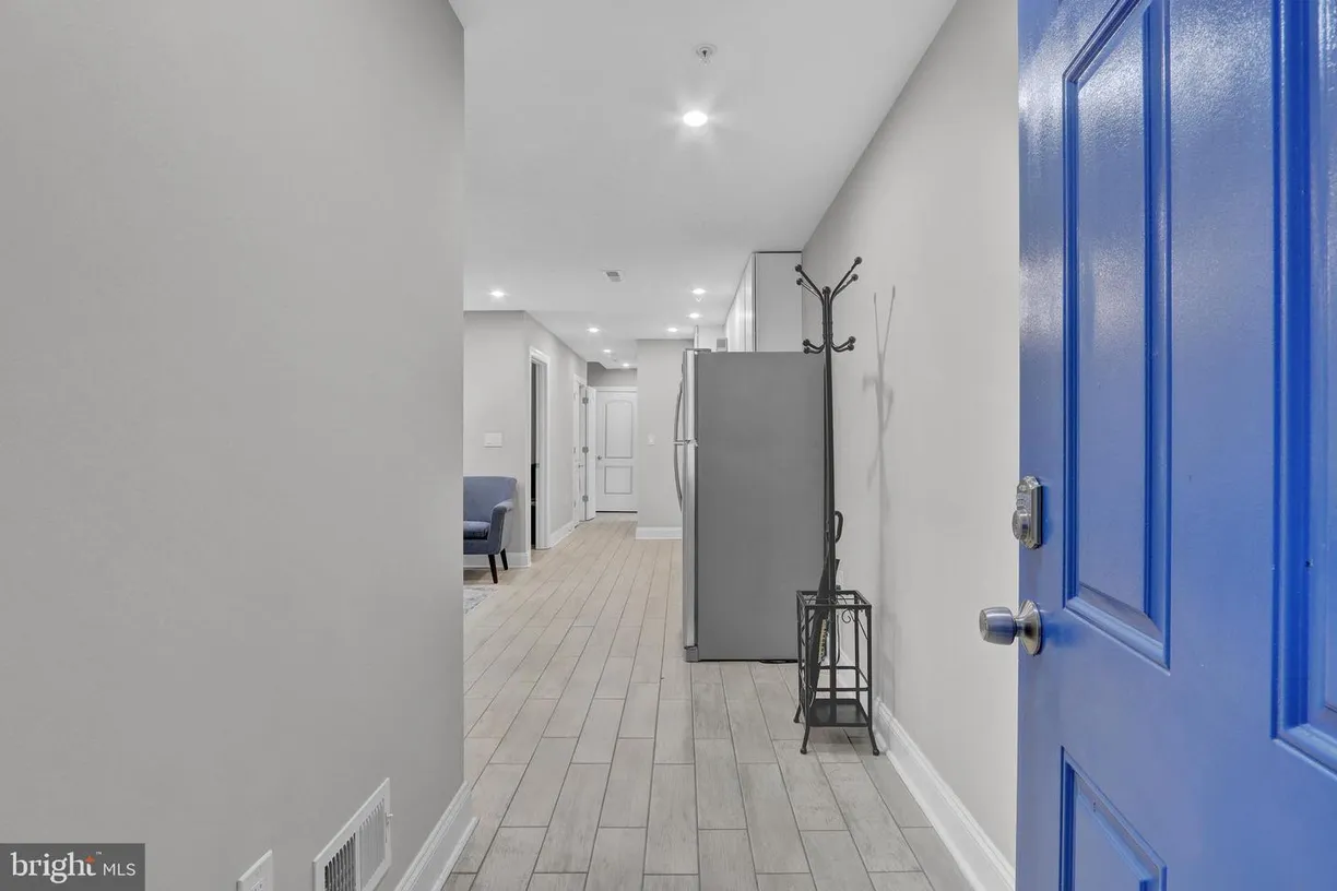 Washington Metro Area Real Estate | View 1167 Morse St Ne, b1 | Listing