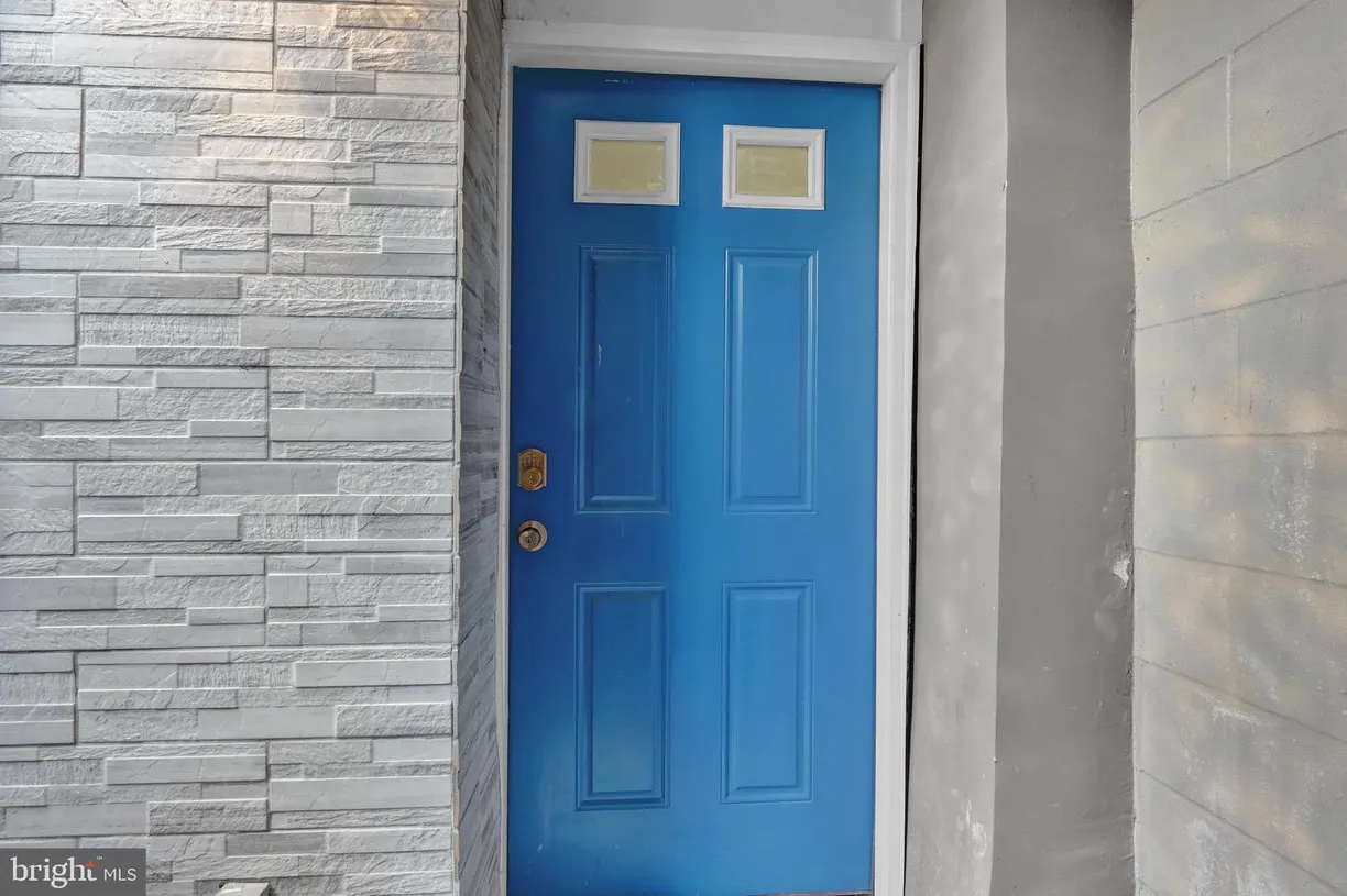 Washington Metro Area Real Estate | View 1167 Morse St Ne, b1 | 2 Beds