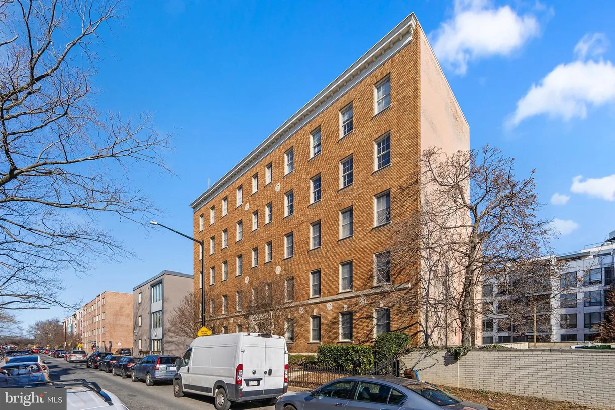 Washington Metro Area Real Estate | View 1417 Newton St Nw, 201 | Listing