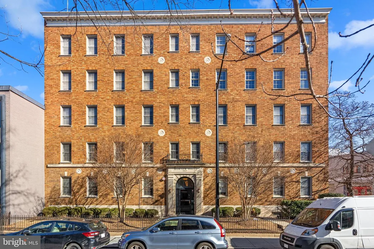 Washington Metro Area Real Estate | View 1417 Newton St Nw, 201 | 1 Bed, 1 Bath