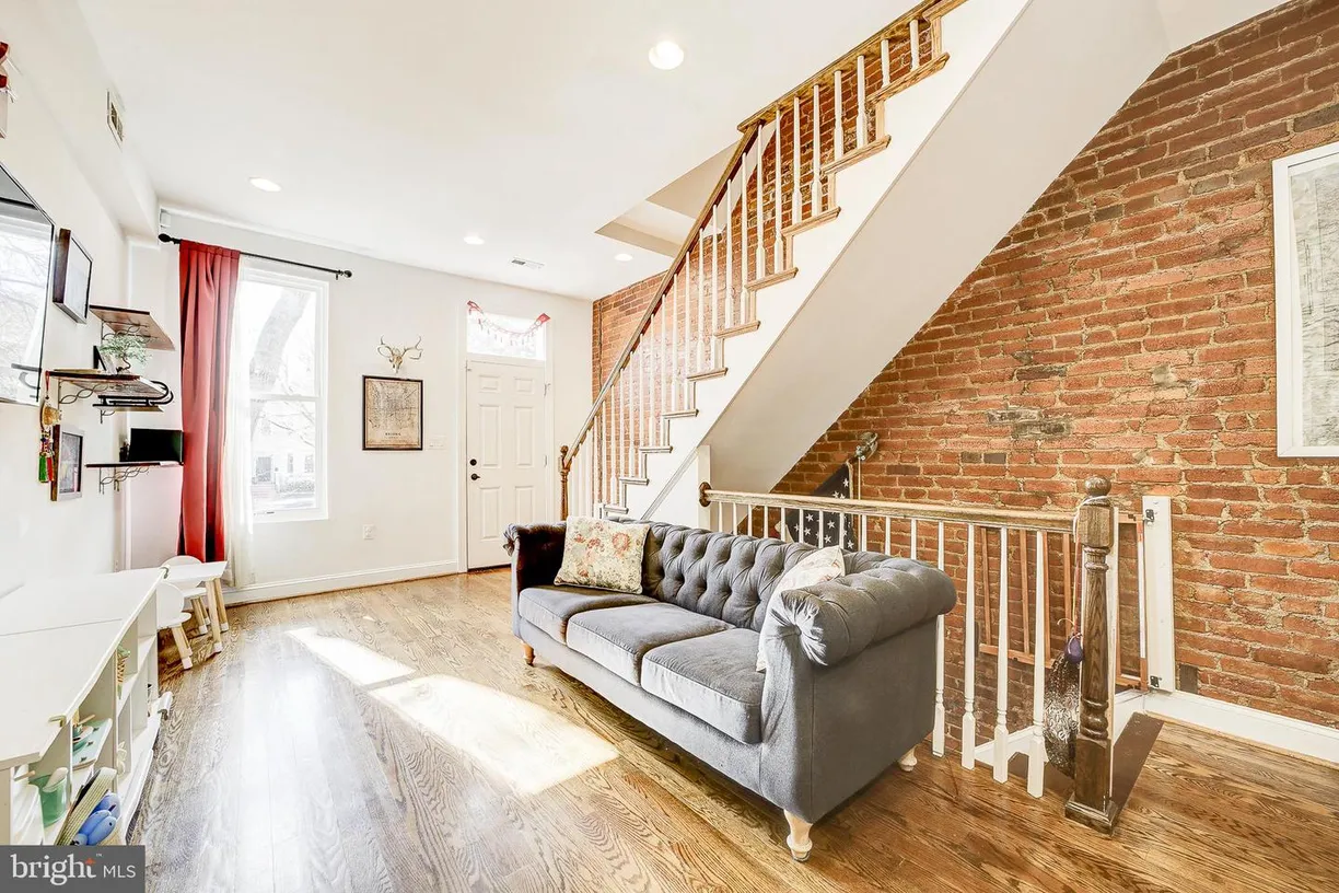 Washington Metro Area Real Estate | View 1615 New Jersey Ave Nw | Listing