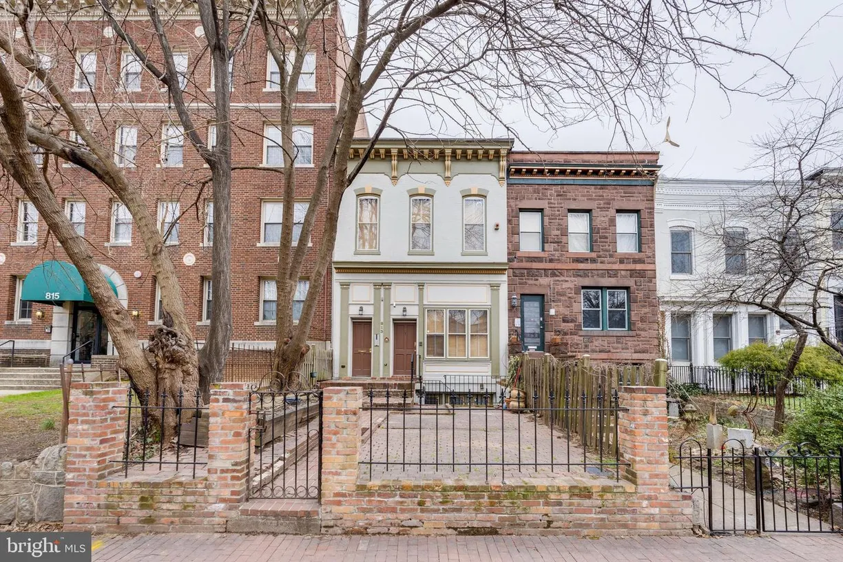 Washington Metro Area Real Estate | View 813 Maryland Ave Ne | 1 Bed