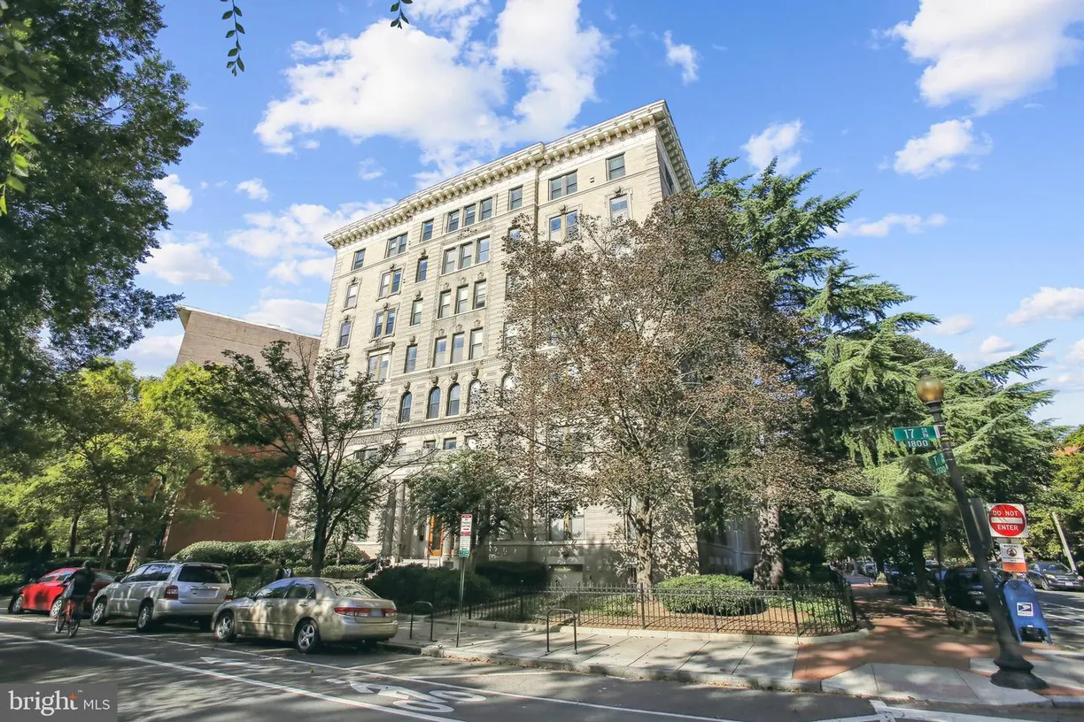Washington Metro Area Real Estate | View 1830 17th St Nw, 204 | 1 Bed