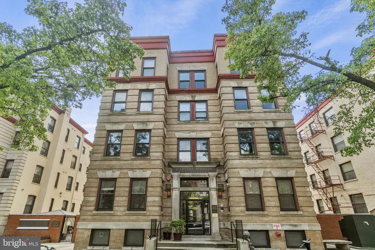 Washington Metro Area Real Estate | View 1440 W St Nw, 206 | 1 Bed, 1 Bath