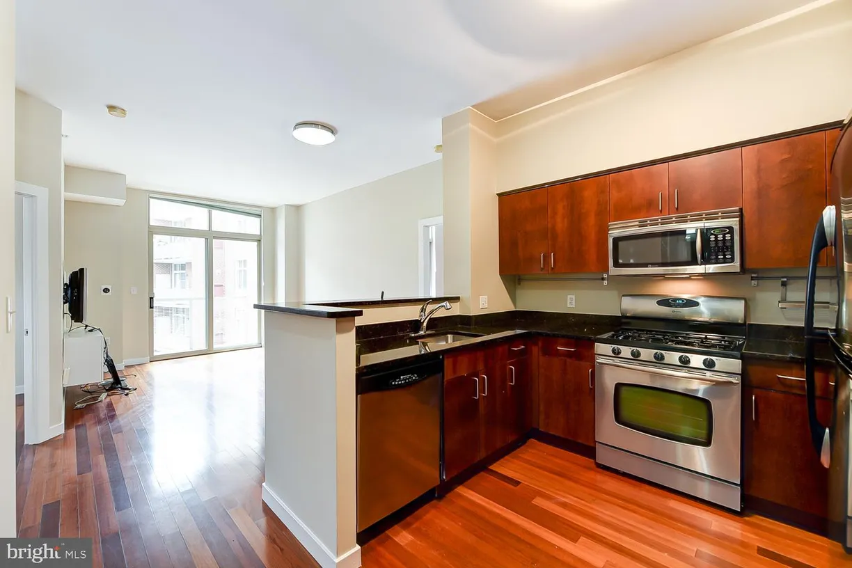 Washington Metro Area Real Estate | View 1000 New Jersey Ave Se, 1124 | 2 Beds