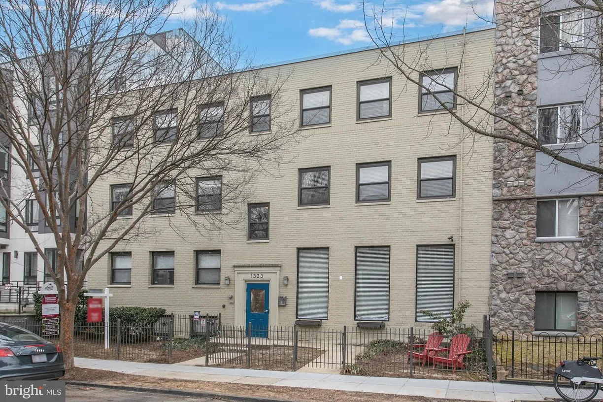 Washington Metro Area Real Estate | View 1323 K St Se, 102 | 2 Beds