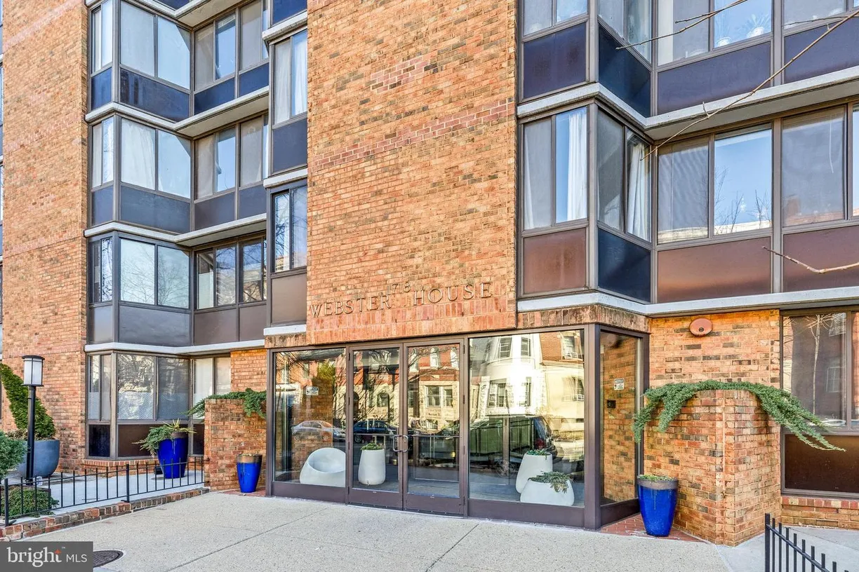 Washington Metro Area Real Estate | View 1718 P St Nw, 509 | 1 Bath